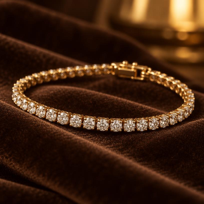 Tennis bracelet — Diamond · gold